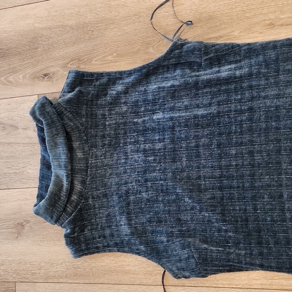 Trac Casual Dress - Picture 3 of 6